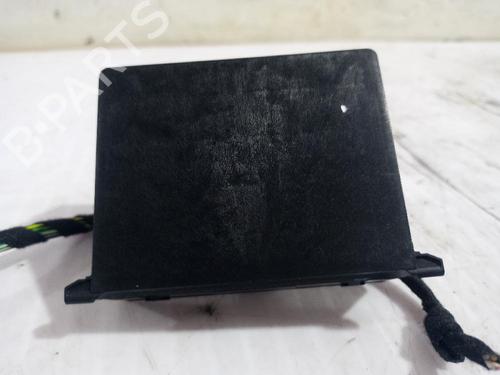 Módulo eletrónico OPEL CORSA F (P2JO) 1.2 (68) (101 hp) 31562728