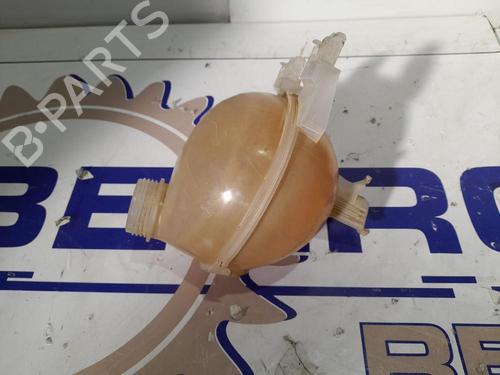 Used Expansion tank PEUGEOT EXPERT Van (V_) 1.6 BlueHDi 115 (115 hp) 31539937