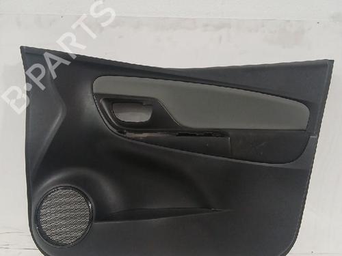 Used Front right panel TOYOTA YARIS (_P13_) 1.5 (NSP131_) (112 hp) 31562937