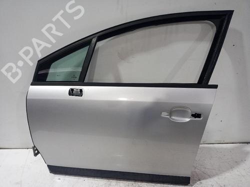 Used Left front door Left front door CITROËN C4 I Saloon 1.6 16V (109 hp) 31560388 31560388