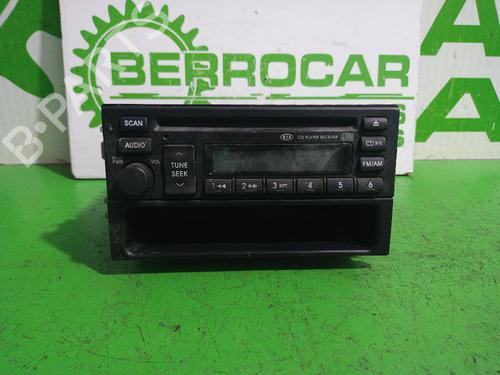 Used Radio Radio KIA SORENTO I (JC) 2.5 CRDi 4WD (140 hp) 31547680 31547680