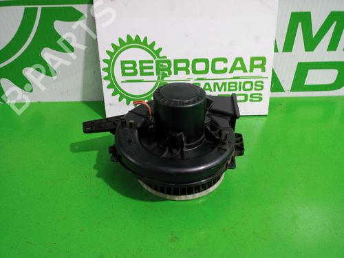 Used Heater blower motor Heater blower motor SKODA FABIA I Saloon (6Y3) 1.2 (64 hp) 31543927 31543927