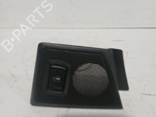 Comutador vidro trás direito SKODA OCTAVIA I (1U2) 1.9 TDI (90 hp) 32464833