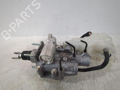 Brake master cylinder TOYOTA COROLLA Hatchback (_E21_, _EA1_, _EH1_) 1.8 VVTi Hybrid (ZWE219) | BP31567250M77 - Image 3