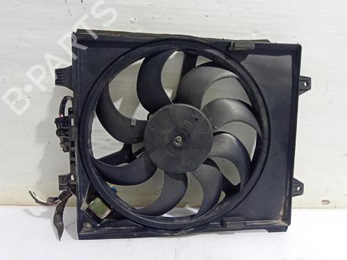Used Radiator fan Radiator fan FIAT 500 (312_) 1.0 Mild Hybrid (312.AYD1B) (69 hp) 31560587 31560587