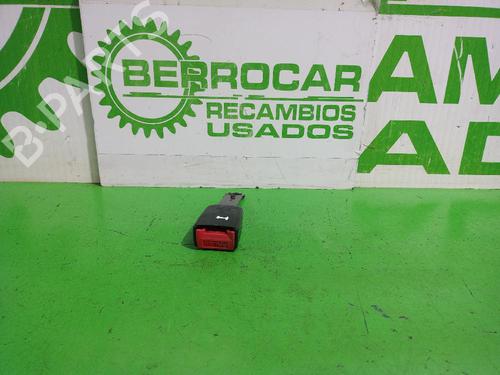 Used Seat buckle PEUGEOT 206 Saloon 1.4 (75 hp) 31554334
