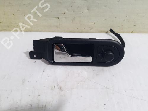 Used Front left interior door handle VW PASSAT B5.5 (3B3) 1.9 TDI (130 hp) 31562229