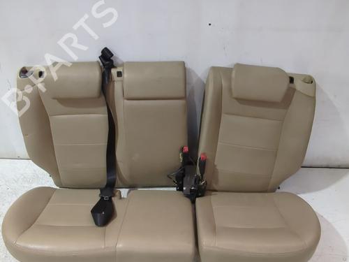 Asientos traseiros Asientos traseiros 38866657 38866657