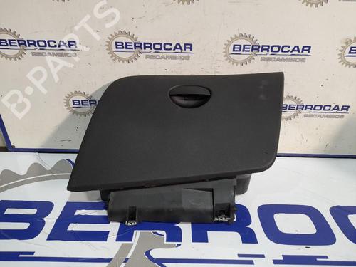 Used Glove box Glove box SEAT LEON (1P1) 1.9 TDI (105 hp) 31540711 31540711