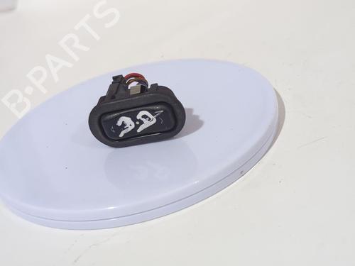 Comutador vidro frente direito Comutador vidro frente direito OPEL ASTRA G Hatchback (T98) 1.6 16V (F08, F48) (101 hp) 39890149 39890149