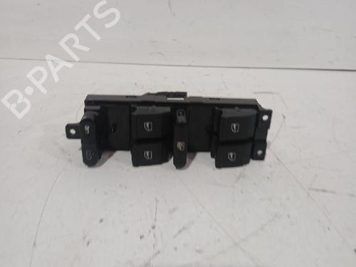 Used Left front window switch SKODA OCTAVIA I (1U2) 1.9 TDI (90 hp) 32464821
