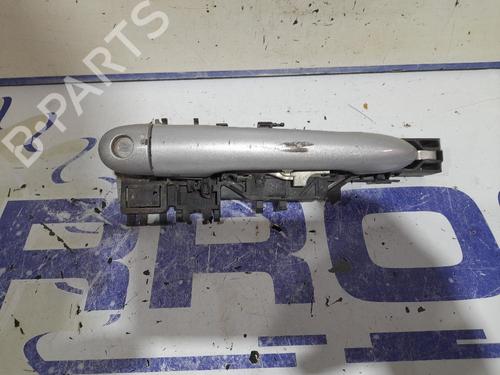 Used Front left exterior door handle Front left exterior door handle 31673529 31673529