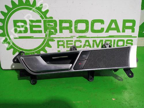 Used Front left interior door handle AUDI A6 C6 (4F2) 2.4 (177 hp) 31548649
