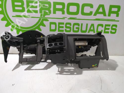 Instrumentbræt SEAT IBIZA III (6L1) 1.4 TDI (80 hp) 31568557