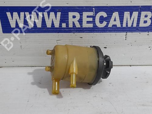 Used Power steering reservoir HYUNDAI SANTA FÉ I (SM) 2.0 CRDi (113 hp) 31542154