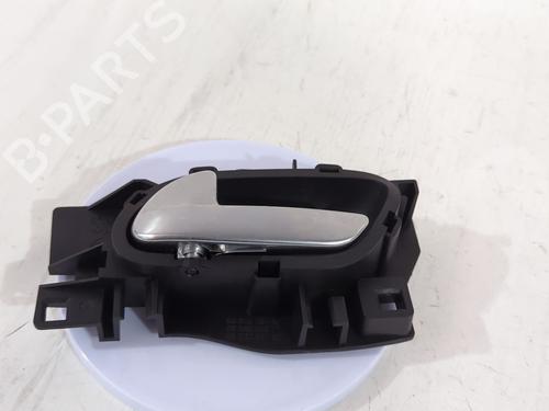 Used Front left interior door handle Front left interior door handle 39610844 39610844
