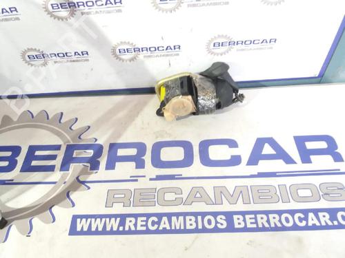 Sikkerhedssele foran højre TOYOTA COROLLA (_E12_) 1.4 D (NDE120_, NDE120R) (90 hp) 31569171