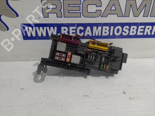 Used Fuse box MERCEDES-BENZ E-CLASS (W212) E 220 CDI / BlueTEC (212.001, 212.002) (170 hp) 31541926
