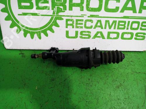 Used Clutch slave cylinder CITROËN C5 I Break (DE_) 2.0 HDi (DERHZB, DERHZE) (109 hp) 31547353