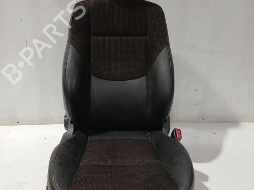 Used Right front seat HYUNDAI i30 (FD) 1.6 CRDi (90 hp) 31568535