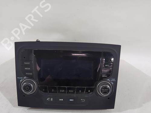 Used Radio Radio FIAT DOBLO Cargo (263_) 1.3 D Multijet (75 hp) 39911365 39911365
