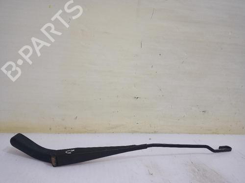 Front windshield wiper arm FORD MONDEO III (B5Y) 2.0 TDCi | BP31558852C143