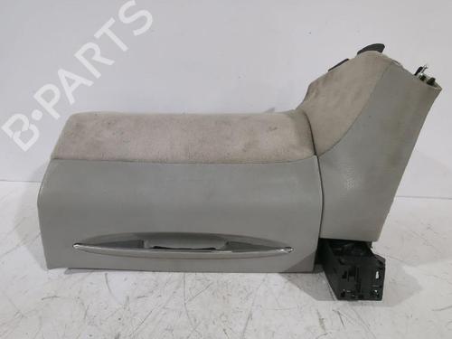 Used Glove box MERCEDES-BENZ CLK (C209) CLK 240 (209.361) (170 hp) 31564211