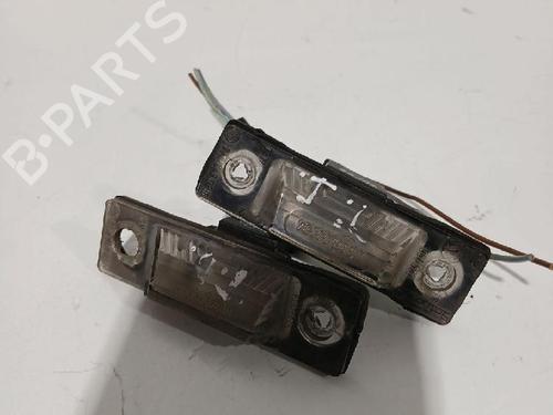 Éclairage de plaque d'immatriculation SEAT ALHAMBRA (7V8, 7V9) 1.9 TDI (115 hp) 32463183