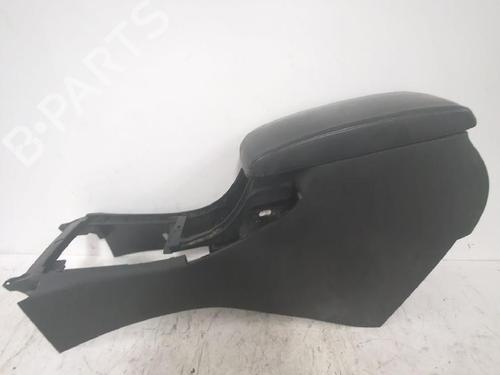 Mittelkonsole PEUGEOT 407 (6D_) 2.0 HDi 135 (6DRHRH, 6DRHRE, 6DRHRG, 6DRHRJ) (136 hp) 31564939