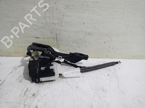 Used Front right lock HYUNDAI ix35 (LM, EL, ELH) 2.0 CRDi 4WD (136 hp) 31562542