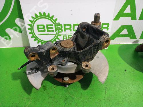 Fusee links achter MAZDA 626 V (GF) 2.0 (GFEP) (136 hp) 31547384