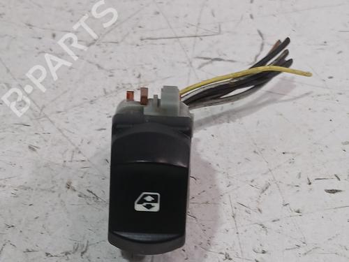 Used Right front window switch Right front window switch RENAULT MEGANE II (BM0/1_, CM0/1_) 1.5 dCi (BM1E, CM1E) (106 hp) 38863707 38863707