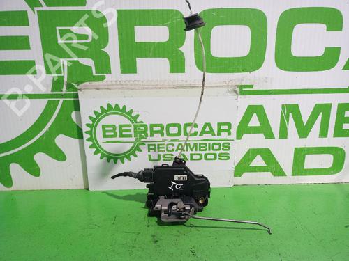 Venstre fortil lås AUDI A4 B6 (8E2) 2.5 TDI (163 hp) 31553070