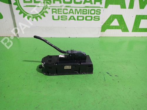 Left front window switch OPEL ASTRA H Saloon (A04) 1.7 CDTi (L69) | BP31554056I27 