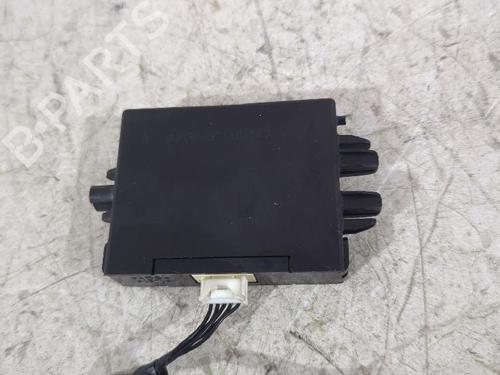 Used Electronic module Electronic module TOYOTA COROLLA Hatchback (_E21_, _EA1_, _EH1_) 1.8 VVTi Hybrid (ZWE219) (140 hp) 32461992 32461992