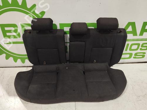 Used Rear seat NISSAN ALMERA II (N16) 1.5 dCi (82 hp) 31543332