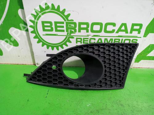 Grill Grill SEAT ALTEA XL (5P5, 5P8) 1.9 TDI (105 hp) 31551760 31551760
