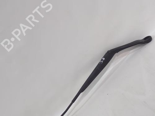 Used Front windshield wiper arm Front windshield wiper arm 38951019 38951019