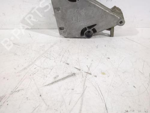 Used Engine mount Engine mount VW POLO IV Saloon (9N2, 9N4) 1.9 TDI (101 hp) 32466077 32466077