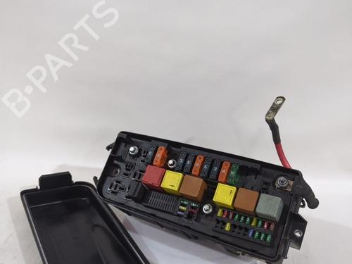 Used Fuse box Fuse box OPEL VECTRA C (Z02) 2.2 DTI 16V (F69) (125 hp) 40623100 40623100