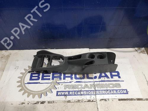 Used Middle console Middle console SEAT LEON (1P1) 1.9 TDI (105 hp) 31540729 31540729