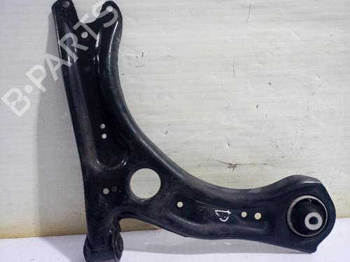 Used Right front suspension arm Right front suspension arm 31559958 31559958