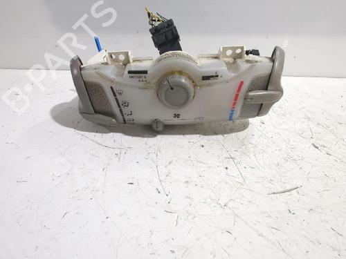Used Climate control Climate control PEUGEOT 107 (PM_, PN_) 1.4 HDi (54 hp) 32464241 32464241