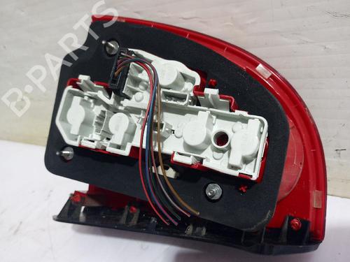 Right taillight VW PASSAT B5.5 (3B3) 1.9 TDI | BP31562196C35  - Image 7