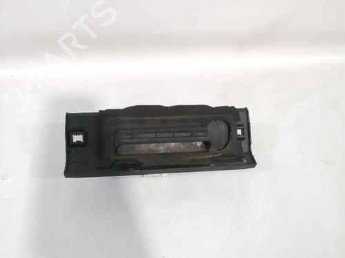 Used Tailgate handle Tailgate handle PEUGEOT 206 Hatchback (2A/C) 1.4 HDi eco 70 (68 hp) 33746504 33746504