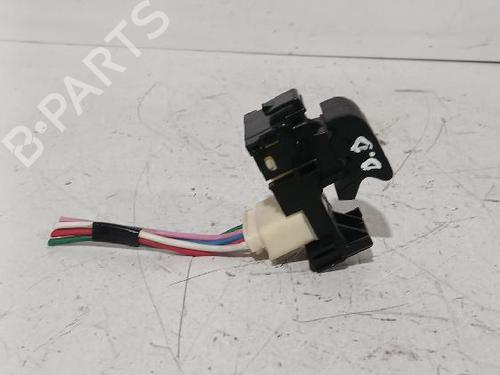Used Right front window switch TOYOTA YARIS (_P9_) 1.33 VVT-i (NSP90_, NSP90R) (100 hp) 32466114