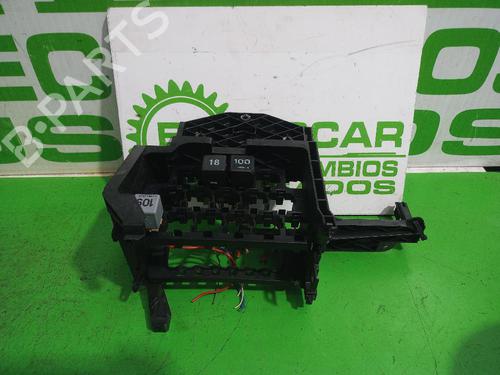 Used Fuse box Fuse box SEAT IBIZA III (6L1) 1.9 SDI (64 hp) 31547121 31547121