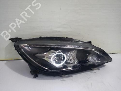 Used Right headlight Right headlight PEUGEOT 308 SW II (LC_, LJ_, LR_, LX_, L4_) 1.2 THP 110 (110 hp) 31558004 31558004