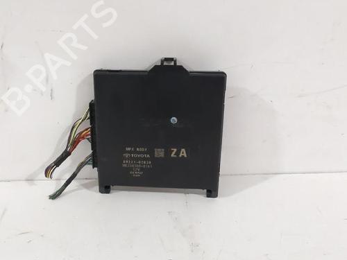 Used Electronic module TOYOTA COROLLA Estate (_E21_) 1.8 Hybrid (ZWE211W) (122 hp) 31563009