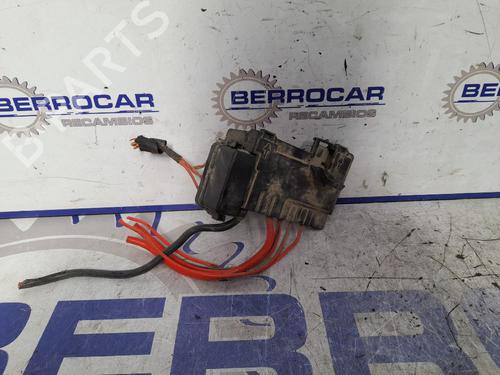 Used Fuse box SEAT Mii (KF1, KE1) 1.0 (60 hp) 31570436